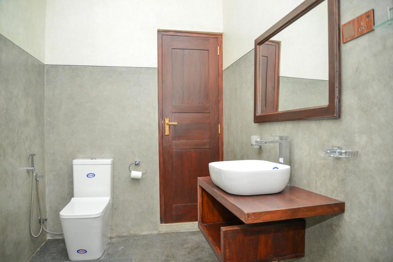 Yehen'S Villa Unawatuna Exterior photo